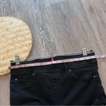 Spanx  black pull on‎ skinny jeans Photo 3