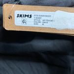 SKIMS Fits Everybody T-Shirt M Photo 3