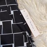 Krazy Larry Women Skirt/Skorts size 0 brand new with tag long 16” waist 26” Photo 1