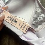 Victoria's Secret VS TSHIRT LIGHTLY LINED WIRELESS BRA Photo 4
