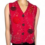 Women’s Festive Red Button Photo 2