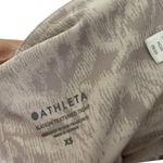 Athleta  Elation Textured Tights Women’s XS Pink Frosted Floral Velvety Iceland Photo 4