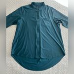 Athleta  Urbanite Button Up Top Oceanic Teal Size XL Photo 3