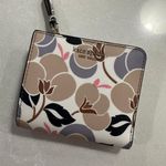 Kate Spade Wallet Photo 0