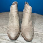 Vince . Easton Nubuck Asymmetrical Block Heel Ankle Bootie Women’s Size 7 Tan Photo 6