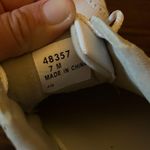 FootJoy GreenJoy Classic White womens golf Shoes Size 7 Photo 3