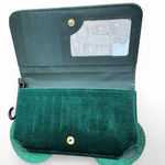 Disney NWT  Minnie Mouse Wallet Green Metallic Bow Wristlet Photo 3