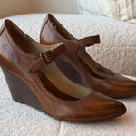 Frye  Regina Wedge Mary Jane size 8.5 EUC Photo 0