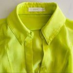 Lush Clothing LUSH Hi-Low Yellow Neon Sleeveless Button Down Blouse Top, sz. S Photo 4