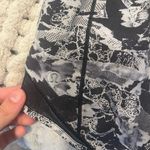 Lululemon shorts Photo 1