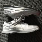 Nike Core Flex Training 580382-100 Womens Athletic Shoe Size 7.5 White Photo 6