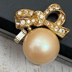 Nina Vintage Ricci Pearl Bow Clip On Gold tone Earrings Photo 5