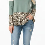 Vanilla Bay  long sleeve top size medium with leopard print Photo 0