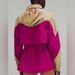 Lululemon Evergreen Anorak - size 4 Photo 1