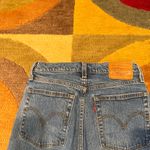 Levi's Levi’s Wedgie Straight Leg Jeans High Rise Frayed Size 26 Waist Runs Small Photo 2
