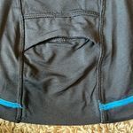 Lululemon Cardio Kick Tank in Beach Blanket Blue / Aquamarine / Black Size 8 Photo 4