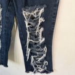 Brito’s women’s cropped distressed Basic Jeans in Dark Blue size 7 Photo 2