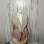 Pink sweater Photo 1