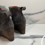 Lucky Brand | Minimalist Women's Gray Leather Yezzah Wedge Boot Sz 7 Photo 3