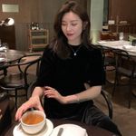 & Other Stories Elegant Black Classic Silky Velvet Dress with a Removable Lace Collar Photo 3