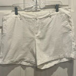 Merona  White Seersucker‎ Shorts Women’s Size 14 NWOT Photo 0