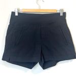 Athleta Trekkie North Short Women's sz. 6 in Black 3" Inseam UPF 50+ Breathable Photo 0
