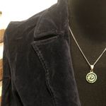 Parker Smith  Women’s Sleek Navy Blue Versatile Velvet Blazer with Pockets Sz SM Photo 9