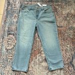 Chico's Chico’s NWT So Slimming Girlfriend Cropped Jeans in Cerulean Indigo Size 2.5 14 Photo 2