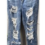 American Eagle Outfitters Mom Jeans Distressed Women's Sz 4 Denim Stretch Photo 3