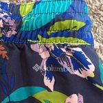 Columbia Omni shade plus size 2X Blue and Green Athletic Shorts Vibrant Design Photo 5