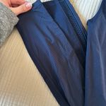 Victoria's Secret Leggings Photo 1