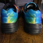 Yes We Vibe womens 9 ,mens 7.5 Photo 4