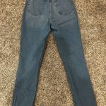 Abercrombie & Fitch Ultra High Rise 90s Slim Straight Jean Photo 3