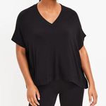 Lou & grey  Petite Signaturesoft V-Neck Tee Photo 0
