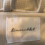 Line and Dot  Beige Robe Photo 2