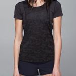 Lululemon  Run for days T- shirt SZ S Photo 6