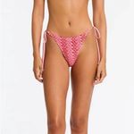 Triangl  Bikini Photo 0