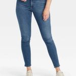 Universal Threads UNIVERSAL THREAD WOMENS HIGH RISE SKINNY JEAN Photo 0