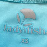 Lay Fish Shirt CAN BAIT MY OWN HOOK
LADYFISH UPF V-NECK UPF + 50 Sz S Photo 7