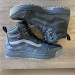 Vans UltraRange Exo MTE Bryan Iguchi Gore-Tex Unisex Boot Size 9 or 10.5 #178 Photo 1