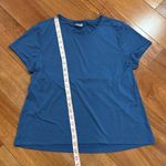 Athleta Air Out Cinch TEE in Blueish Size M Photo 11