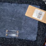 BEARPAW New Women's Faux Suede Shearling Trim Crossbody Camera Handbag Photo 9