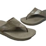 FitFlop  Sandals Women’s Size 10 Shimmer Flip Flop Thong Toe Post Shoes Comfort Photo 0