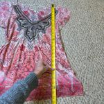 One World  Pink Sequin Artsy Boho Floral Indie Flowy Pink White Silver Brat Sz M Photo 5