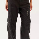 BDG 362.  Rae Carpenter Cargo Wide Leg Pants size 10 Photo 0