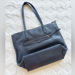 ETIENNE AIGNER BLACK LEATHER LARGE HOBO BAG Photo 1