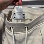 EXPRESS cream / beige sweatpants Photo 3