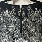 Rose + Olive  Size L Paisley Print Blouse Tunic Top 3/4 Sleeve Back Zip Side Slit Photo 2