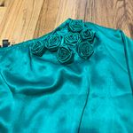 Bebe 100% Silk One-Shoulder Top XXS emerald Photo 3