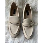 Jones New York “Coralin” Cream Colored Loafers size 8 Photo 1